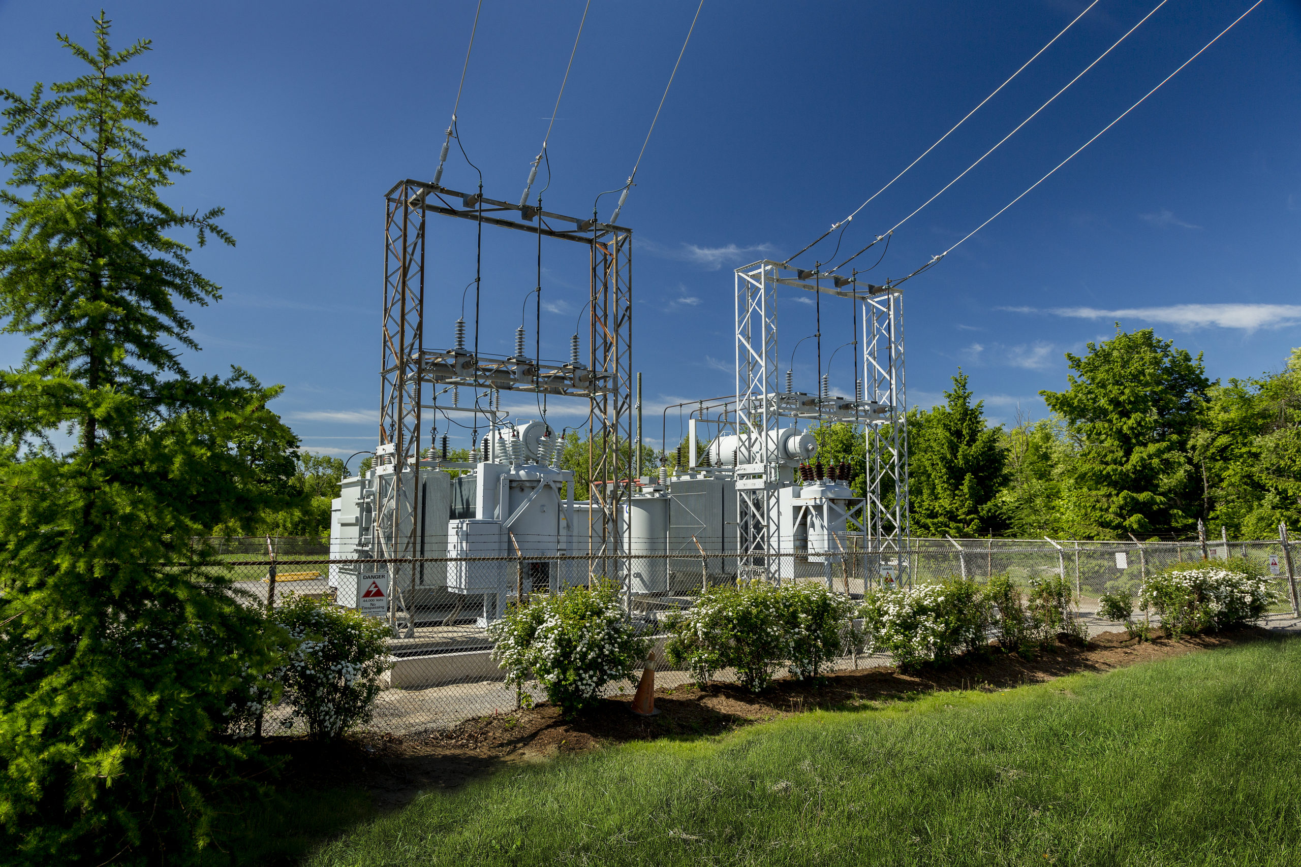 Oshawa Power provides safe, reliable and efficient electricity distribution services